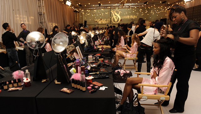 天使,观众,收视率,超模,Sheldon,性感,Brands,IP,赋能,事件营销