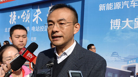 辞去北汽蓝谷总经理三个月后，郑刚加盟铁牛集团