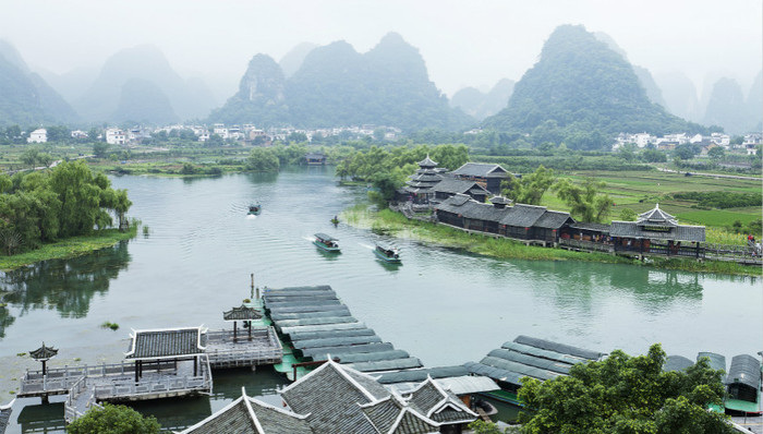 广西14个贫困县区摘帽，116万贫困人口脱贫