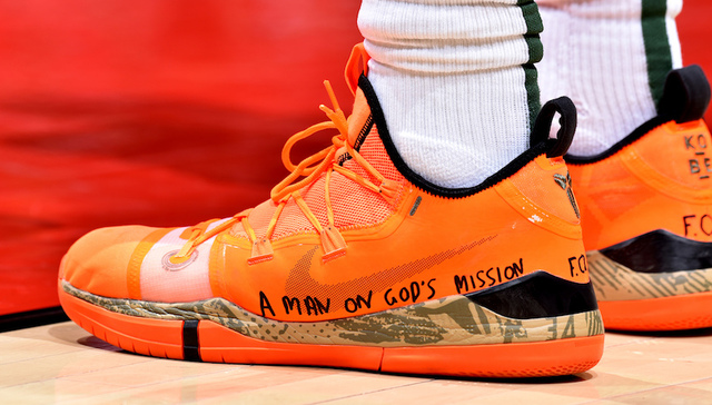 大牌球星不带货，篮球鞋销量连续下跌