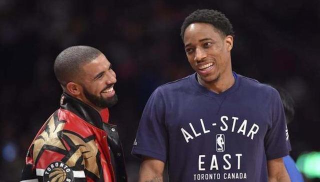 说唱歌手Drake示范，如何成为NBA最“烦人”的球迷