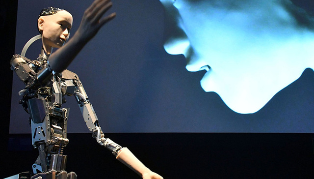 “人工智能艺术家”的作品也许“超越了人类”，但绝对称不上艺术