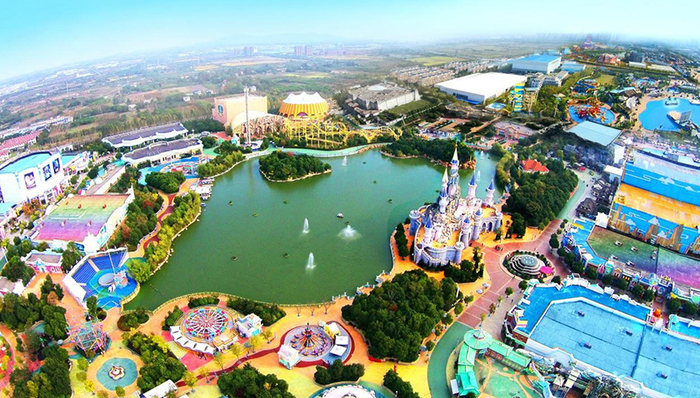 主题公园,入园,长隆,2018年,板块整体,爱宝乐园,水上乐园,常州恐龙园,rde,沉浸式