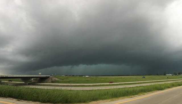 平静多年后美国遭遇龙卷风“大爆发”，专家称原因难寻