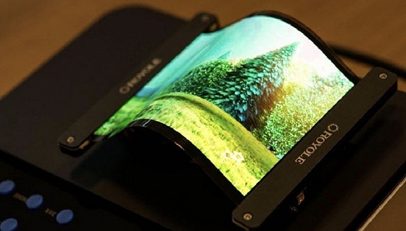 柔宇科技CEO刘自鸿回应质疑：柔派手机仍供不应求，公司暂无上市计划