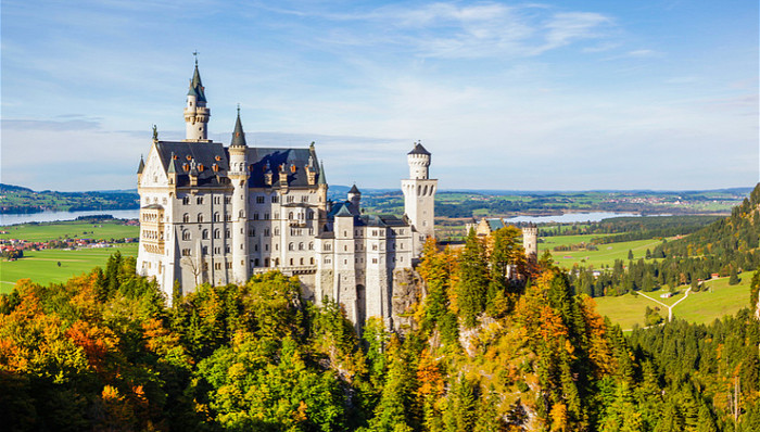 宝马,德国,短时工制度,多元化战略,西门子,SAP