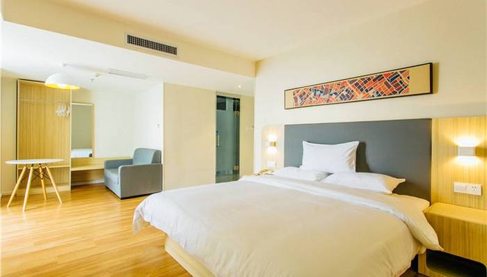 用 IT 实现价值增长，IT 届奥斯卡给华住集团颁了个奖