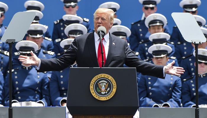 为加税“辩护”特朗普连发四推：墨西哥从美国发了大财