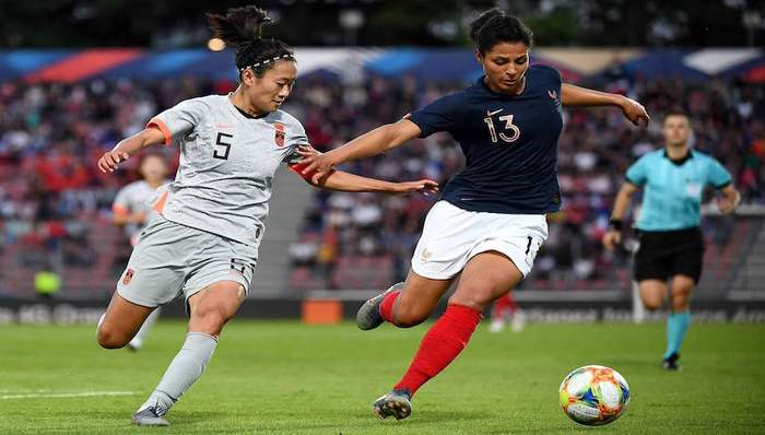 六月到法国看女足，铿锵玫瑰期待再次绽放