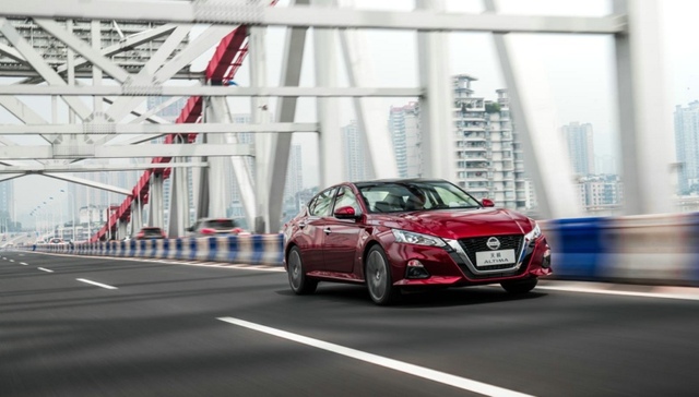 试驾|第七代天籁用一套ProPILOT系统向我们演示了如何让车“会思考”