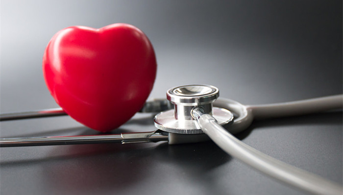 高血压患者,高血压防治,控制率,血压控制,成人,降压药,规律服药,心梗,剂量,就医