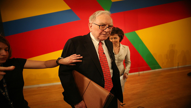 500强企业CEO薪酬连续四年创下新高，巴菲特倒数第四