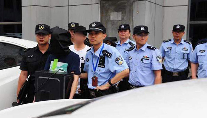 宝山,,,扫黑除恶,警方