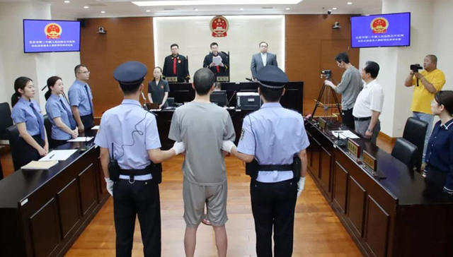 北京西单大悦城持械杀人案凶手被判死刑，曾致1死14伤