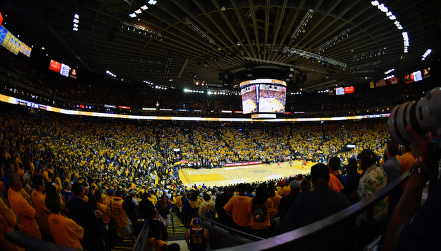 甲骨文球馆谢幕，勇士复兴的新舞台在大通中心