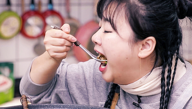 移动互联网,在线直播,吃播,商业模式