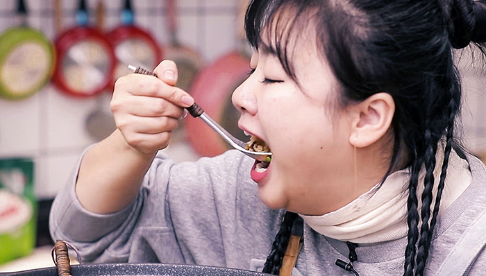 移动互联网,在线直播,吃播,商业模式