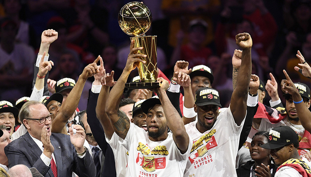 【天下奇闻】特朗普邀猛龙做客白宫可能要被拒了 法国发现新物种“猫狐”酷似大橘