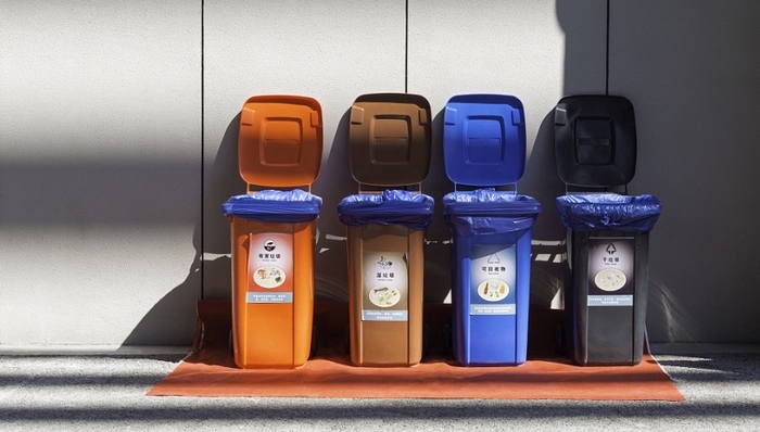 垃圾分类,黄山风景区,有偿救援,百万年薪