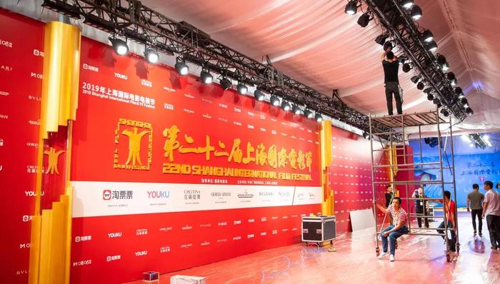 首次5G+4K直播的背后，看科技如何赋能上影节