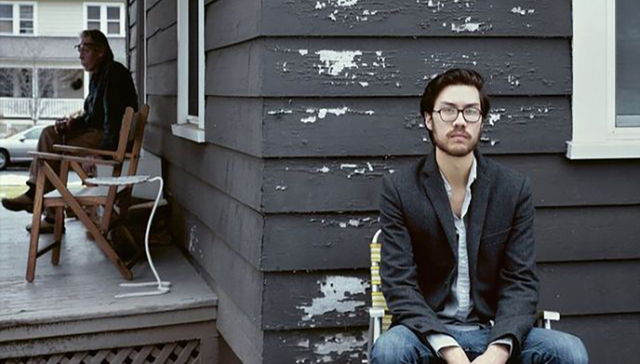 养儿“啃老”：90后子女“归巢”实录