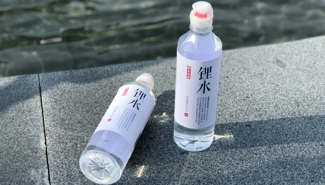 含锂水,农夫山泉,中老年,老龄化,阿尔茨海默症