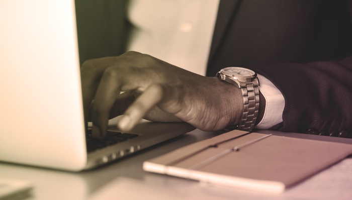 《权力的游戏》：好一场财富战争