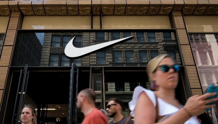 耐克,财报