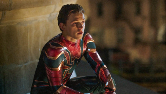 【个人意见】《蜘蛛侠：英雄远征》：成长的过程就是虚虚实实、真真假假