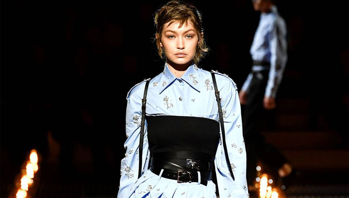 束身衣也开始流行外穿了，但你知道它走过了怎样的400年吗？