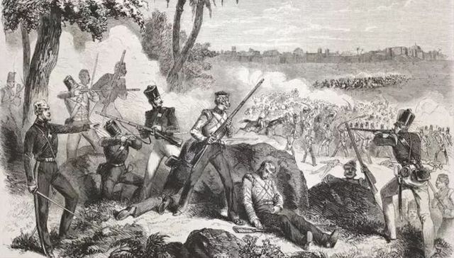 从火药到军事“大分流”：近代中国是怎样成为“睡狮”的？