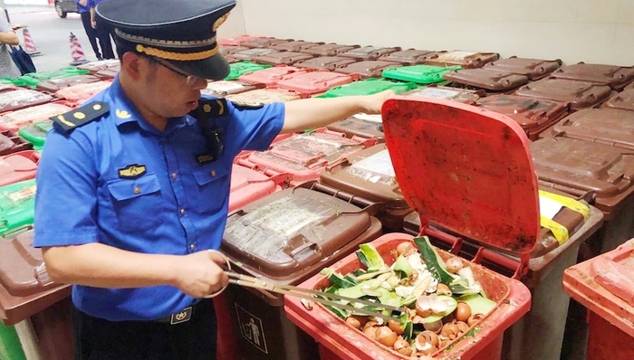 上海,垃圾分类,首日,城管执法,星级酒店,责令整改