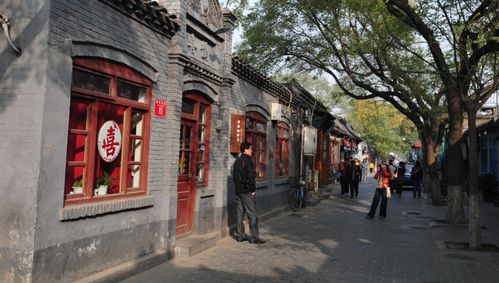 直通部委|住建部：像“绣花”一样改造历史街区 工信部：前5月软件业发展位列国民经济前列