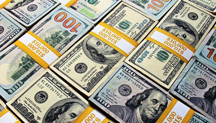 【界面晚报】美国拟对40亿美元欧盟输美商品加征更多关税 中国人均国民总收入高于中等收入国家平均水平