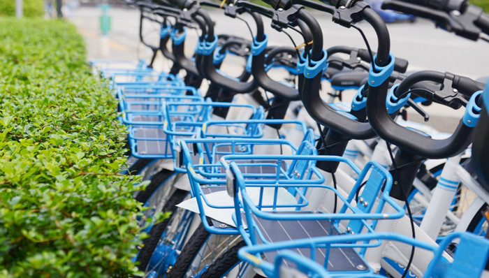 共享单车收缩时代：多城出台政策严控，企业如何拼运营？