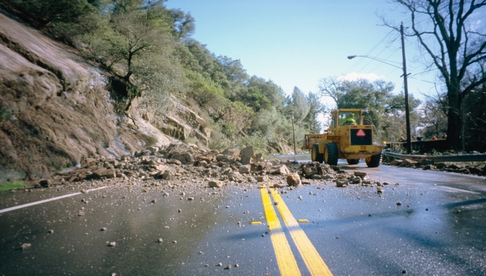 应急管理部：上半年各类自然灾害致336人死亡，地震活动较为活跃