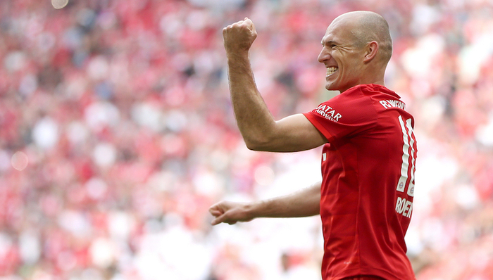 【体育早报】小飞侠罗本宣布退役 费德勒、纳达尔进温网32强