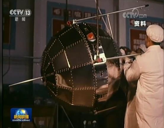 实验室,薪火相传,润滑材料,摩擦磨损,固体润滑,108将,润滑技术,探月工程,奋斗者,东方红一号