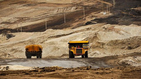【深度】疯狂的石头：铁矿石今夏涨价之谜