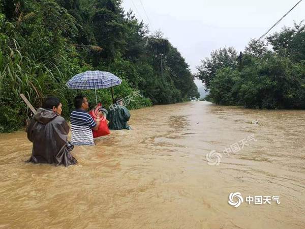 广东福建加入强降雨“战队” 暴雨大暴雨范围扩至【？省区】