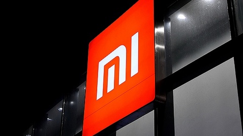 【深度】小米股价腰斩，雷军腹背受敌