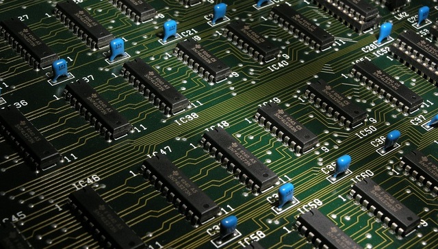 中微半导体：晶圆代工设备国产化进程下，蚀刻机一支独秀