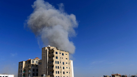 “如果伊朗生战，沙特将在前线”：两国学者在和平论坛上吵了起来