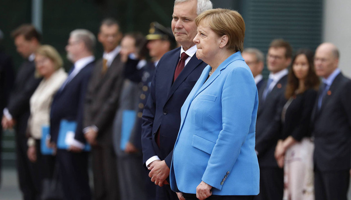 默克尔,德国,颤抖