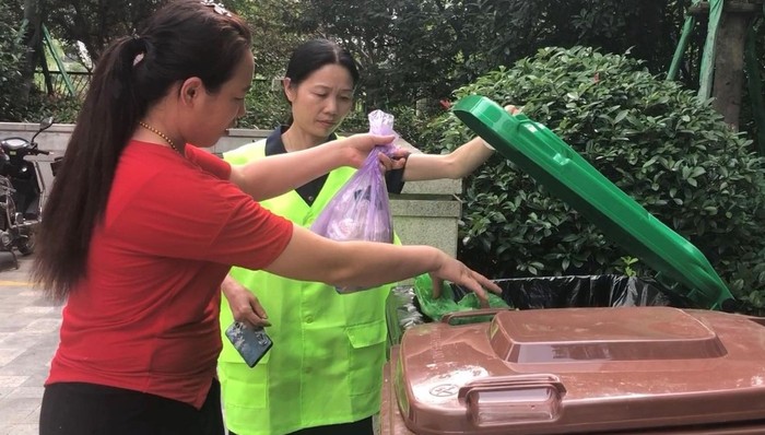 垃圾分类，定时定点