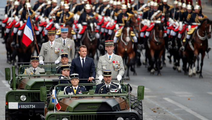 国庆,阅兵,欧洲,军事,黄背心,示威