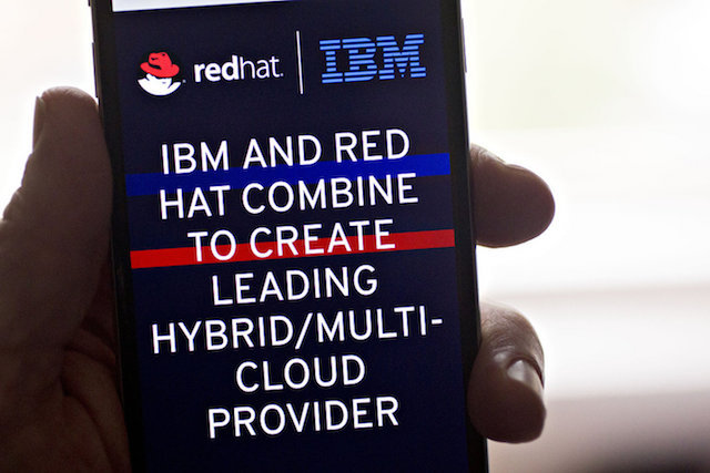 一顶价值340亿美元的“红帽”，值吗？