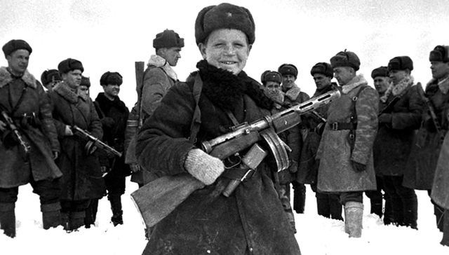 《我还是想你，妈妈》：阿列克谢耶维奇记述苏联卫国战争幸存者的回忆