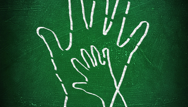 焦虑的中产爸妈，正在走入一场“育儿陷阱”