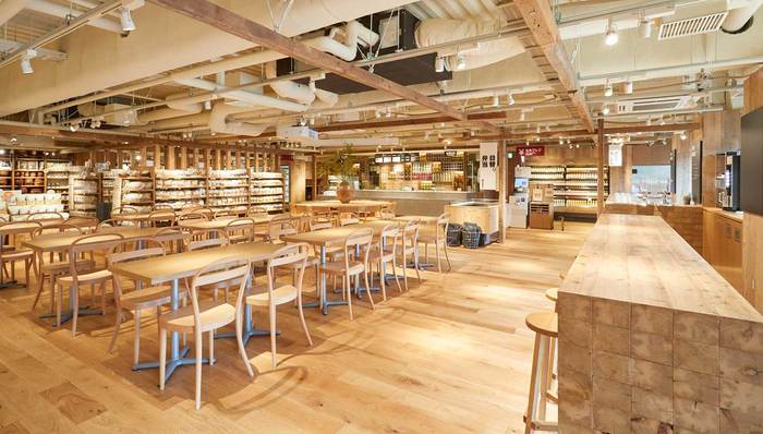 无印良品把店开进了日本大学里，让学生从这里开始新的校园生活